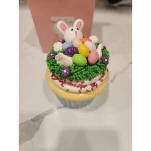 Vtg. Ganz Easter Bunny Basket Cupcake Trinket Box With Faux Jelly Beans With Box